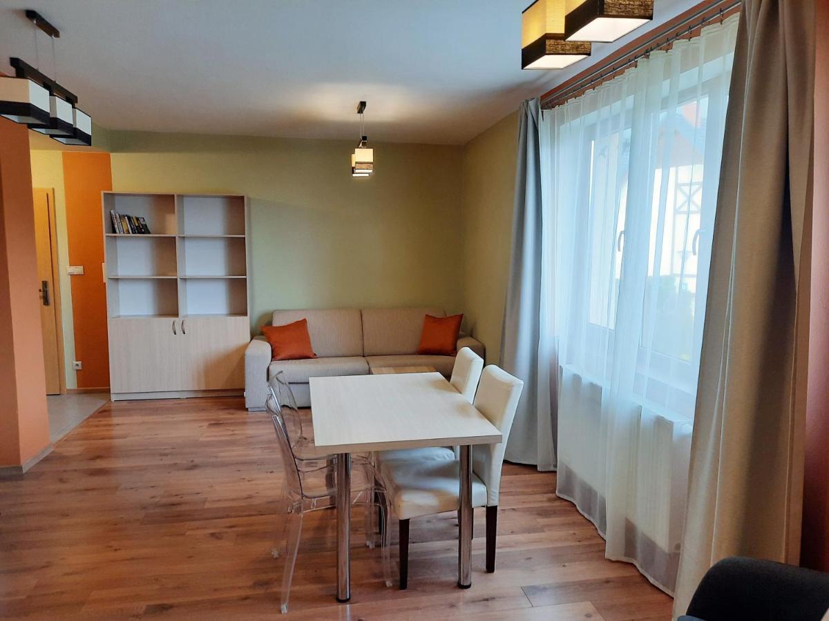 Apartments Piknik ตาตรันสกา ลอมนีจา ภายนอก รูปภาพ