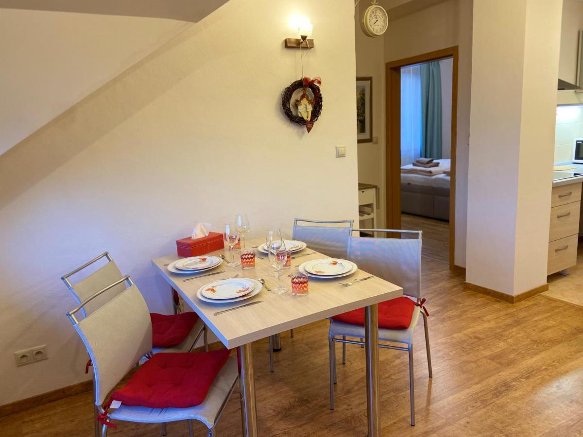 Apartments Piknik ตาตรันสกา ลอมนีจา ภายนอก รูปภาพ