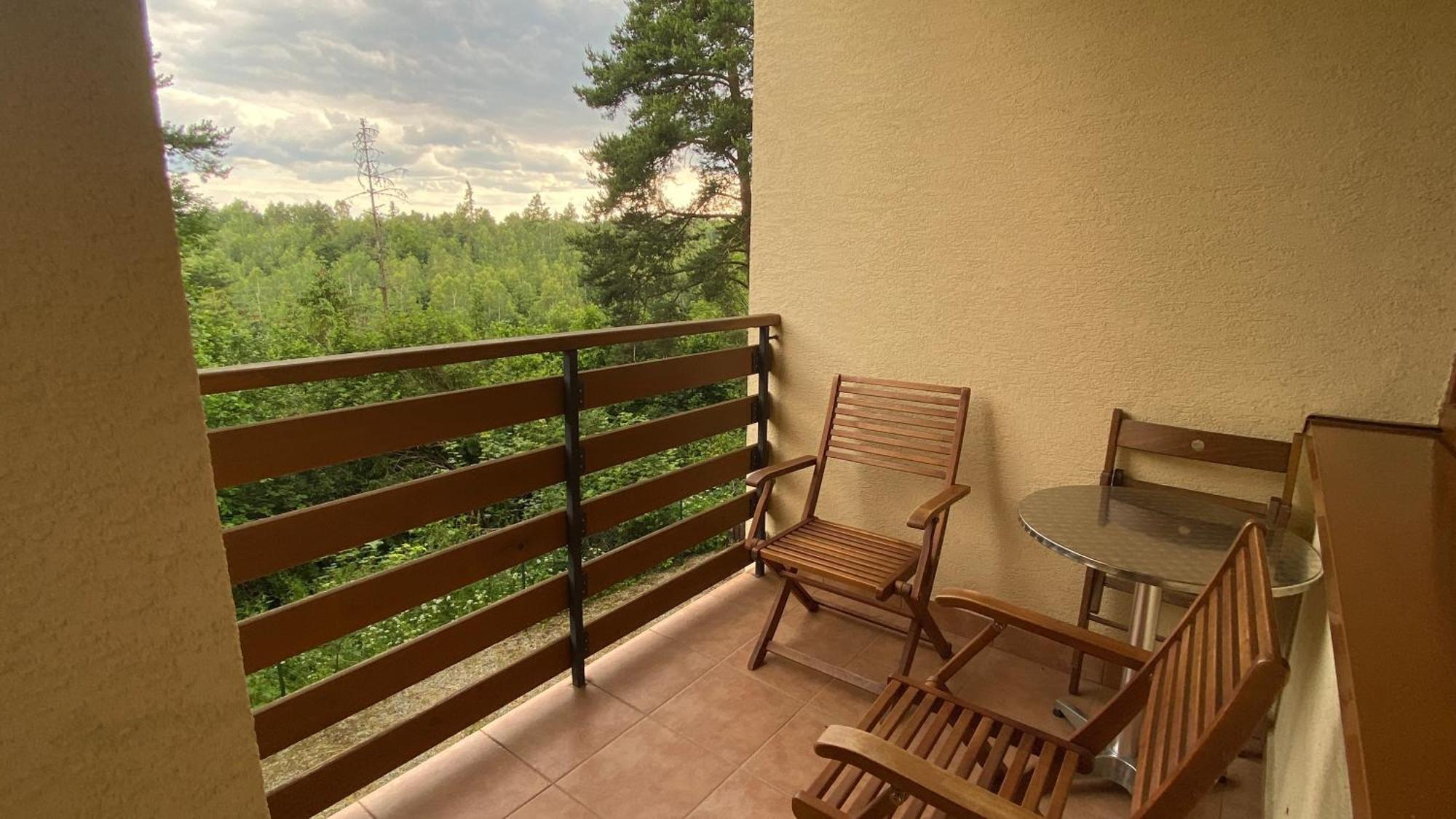 Apartments Piknik ตาตรันสกา ลอมนีจา ภายนอก รูปภาพ